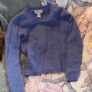 Ellen Tracy 100% Cashmere Women's Soft Blue Crew Neck Sweater